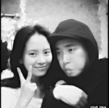 周一情侣（월요커플），韩国SBS电视台周日综艺节目《RUNNING MAN》中，成员Gary（姜熙健）和宋智孝组成的Love Line，因为节目在周一录制所以称为周一情侣。