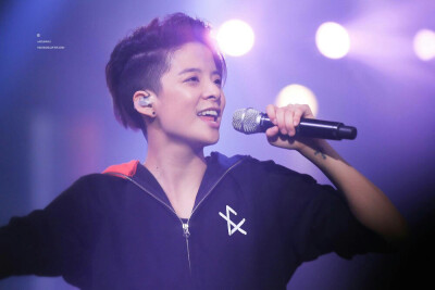 f(x) amber 刘逸云 宋茜 郑秀晶 朴善怜 