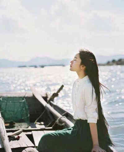 旅人风尘仆仆，但愿终有归途。