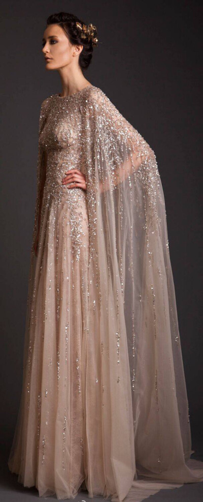 Krikor Jabotian 2014年高定禮服。