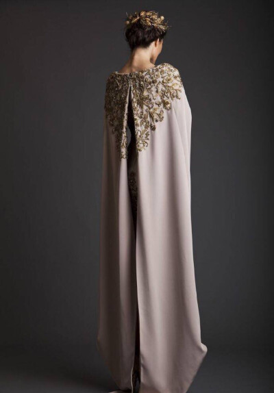 Krikor Jabotian 2014年高定禮服。