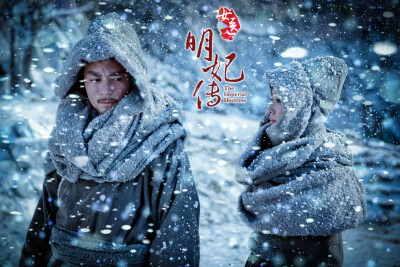 2016《女医明妃传》：刘诗诗（阔别一年，刘诗诗踏雪而归，携领四剧翩然而至，期待女医明妃传2016年2月13日大年初六与我们相见荧屏(～￣▽￣)～本宝宝表示果然还是最喜欢诗宝跟华哥在一起的画风(*゜ー゜*)注：这是那…