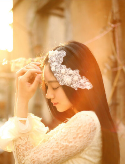 问世间所有的白