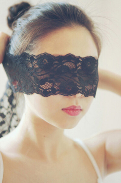 问世间所有的白