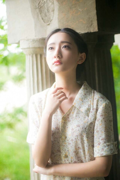 问世间所有的白