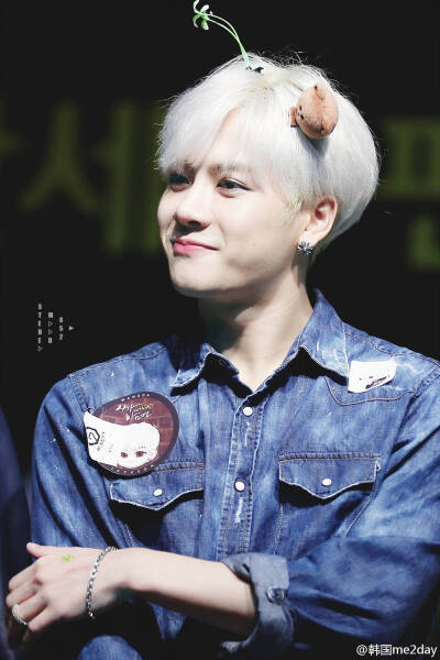 分享一个耿直的傻白甜boy#王嘉尔#GOT7#Jackson Wang#