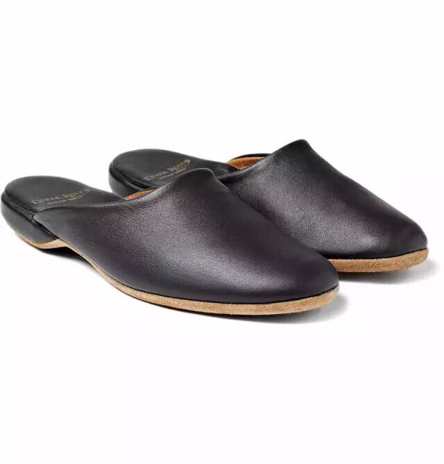 Morgan Leather Slippers
by Derek Rose
价格：$205