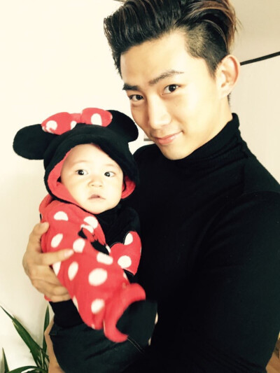 2PM 下午班 옥택연 玉泽演 Ok Taec Yeon