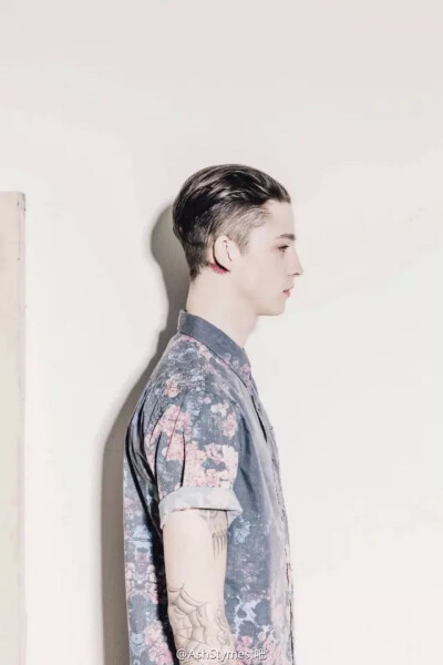 Ash Stymest 