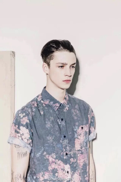 Ash Stymest 