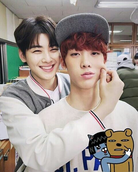 astro
#eunwoo#sanha