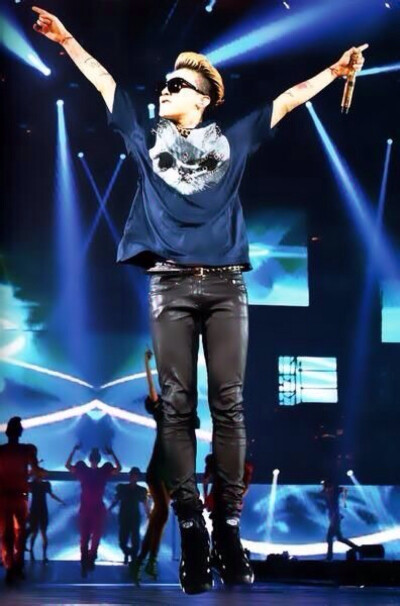 #G-Dragon 权志龙 GD#舞台表演高清图