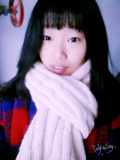 我们这一生，要走很多条路，有笔直坦途，有羊肠阡陌;有繁华，也有荒凉。无论如何，路要自己走，苦要自己吃，任何人无法给予全部依赖。没有所谓的无路可走，即使孤独跋涉，寂寞坚守，只要你愿意走，踩过的都是路。你…