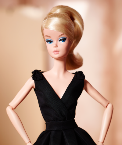 芭比娃娃 2016限量版 Classic Black Dress Barbie® Doll【价格40美元】小黑裙 silkstone 关节体 头像 简约 优雅 成熟 性感