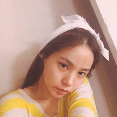 闵孝琳 韩国演员 歌手 模特