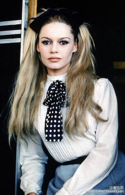  Brigitte Bardot 小野猫