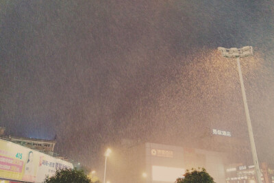 雪夜的街景