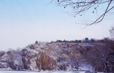 雪后山