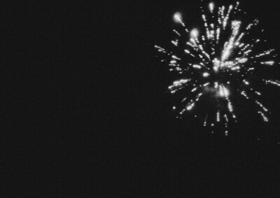 送你一场烟花雨·蒲公英（我自己瞎取的哈哈） 来自 张小篱儿