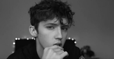 troye sivan