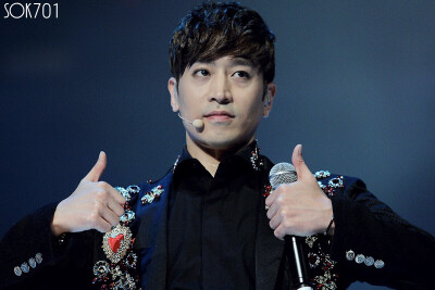 Shinhwa 神話 ?? 文晸赫 ??? Eric ERIC 