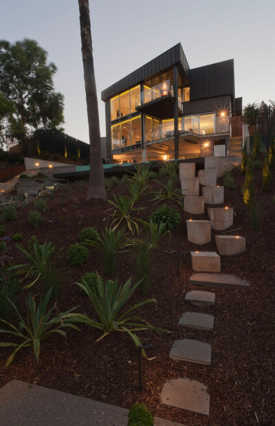 Maribyrnong House by Grant Maggs Architects