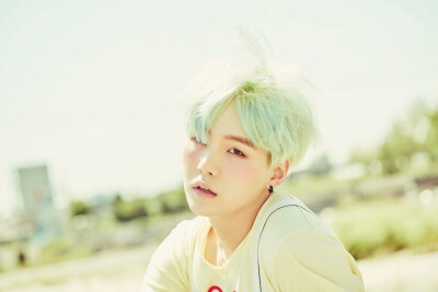 YoonGiA 闵玧其 SIZE:1028x768