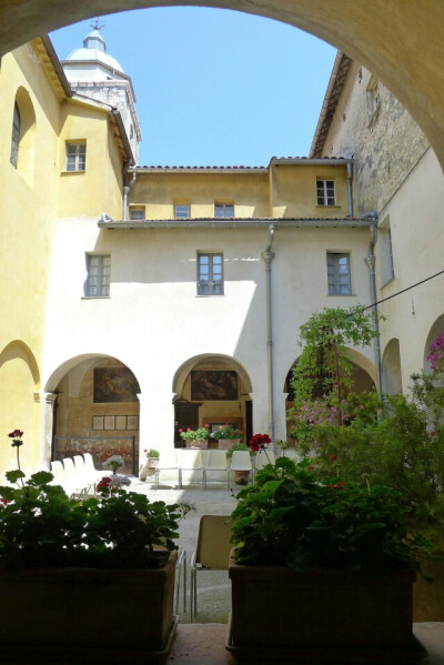 法国「尼斯」『西梅兹修道院』— 修道院始建于九世纪，修道院的花园非常美。
