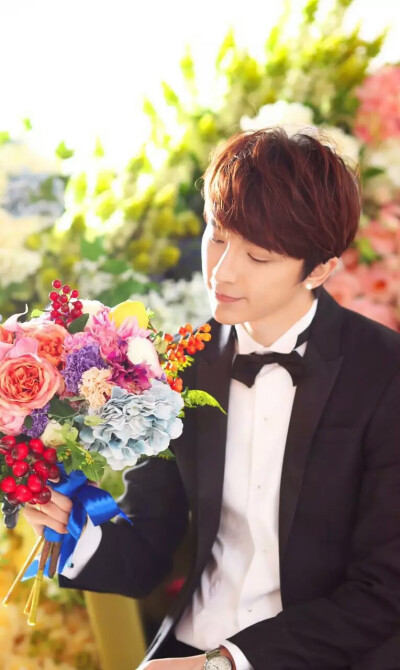 我家哥哥沈煜伦，一颦一笑迷死人