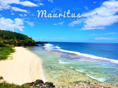 马克吐温说：“上帝先创造了毛里求斯， 再按照毛里求斯的样子创造了天堂。” ----手机拍摄