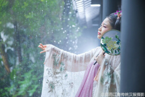 #汉服摄影#  多少楼台烟雨中
@司南阁汉服 @清辉阁步光 @如梦霓裳 @明华堂 @汉服摄影 @汉服美图集合