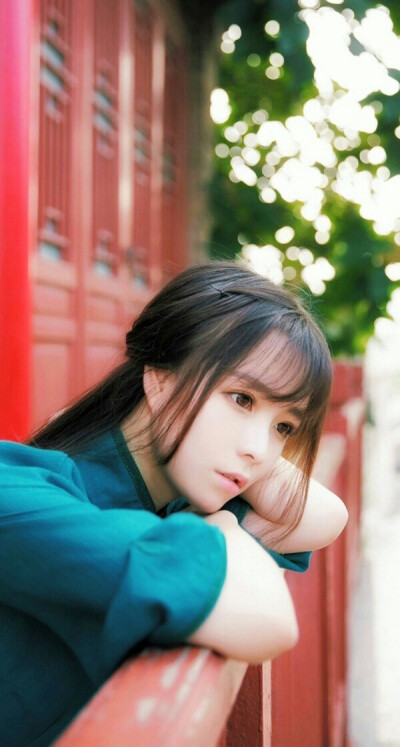 『愿你一生孤苦，容华傾负』