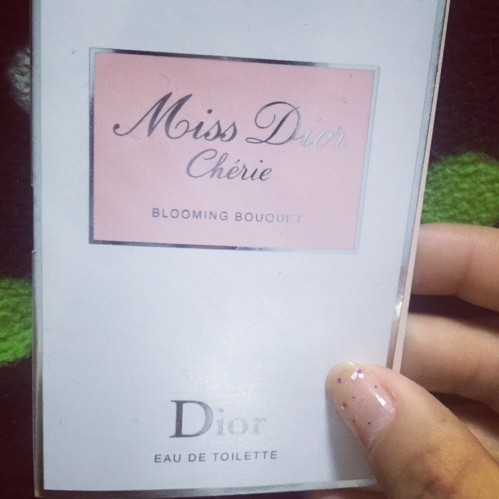 Dior 花漾甜心。甜，街香感，不喜欢。