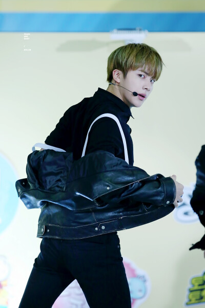 金硕珍 防弹少年团 Jin 筋妈 公主 大哥 BTS