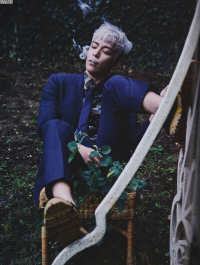 「ARENA HOMME +」2016年3月号之10周年特刊 ﹣ TOP画报高清扫图 bigbang