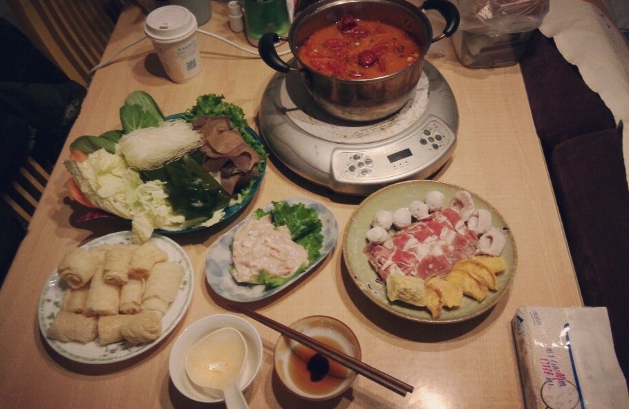 麻辣火锅，宅家也要涮火锅，真是有颗四川人的心啊