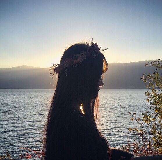 淡怨，随时间淡去。