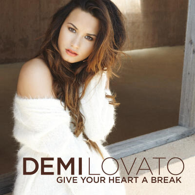 Give Your Heart A Break
<br />歌手：Demi Lovato
<br />所属专辑：Give Your Heart A Break
<br />她的歌声很有穿透力，尤其是副歌部分，明明是听觉却让我产生视觉上健美有力的运动线条画面感，叹为观止。