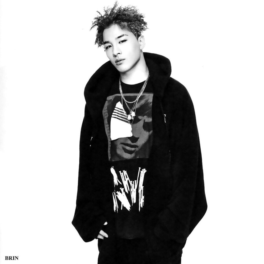 【MADE SERIES】BIGBANG日版专辑『MADE SERIES』图片 #TAEYANG# (cr: BRIN)