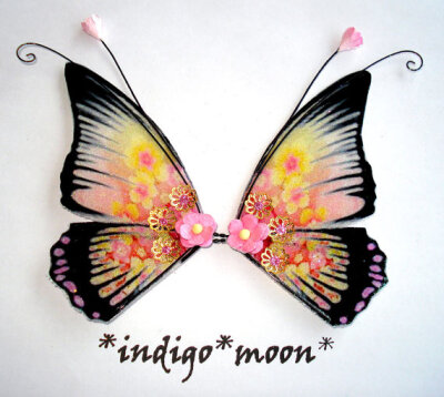 OOAK Fairy Pixie Fantasy Art Doll Wings ADSG IADR ( picture was found on the Esty shop: IndigoMoonWings)
They are made using high quality transparent film and are embellished with glitter and gems.
T…