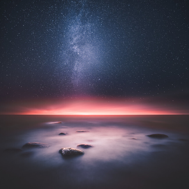 Photographer Mikko Lagerstedt Takes The Most Stunning Photos Of The Night
http://www.awesomeinventions.com/mikko-lagerstedt-photos-night-sky/