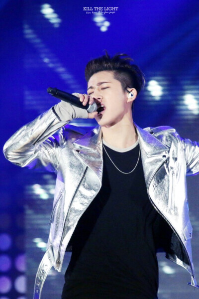 ikon B.I 最好的金韩彬 ［cr.logo］