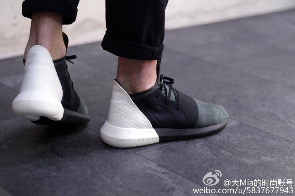 adidas Originals Tubular Defiant || 三种材质拼接+三个颜色过渡，Kylie Jenner穿过白色和Bella Hadid都穿过它，Tubular中非常有辨识度的一双，从灰到黑到白的过渡，比较少见