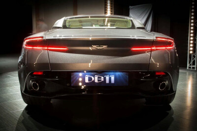 DB11