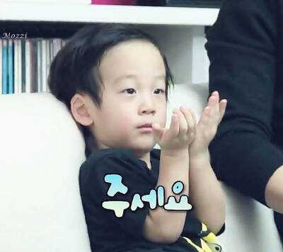 嘟嘟李书俊李淘气#弟控李书言@超人回来了#帅气有爱的兄弟