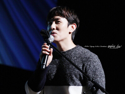 Shinhwa 神话 신화 Dane Kim 김동완 金烔完 Kim Dong Wan