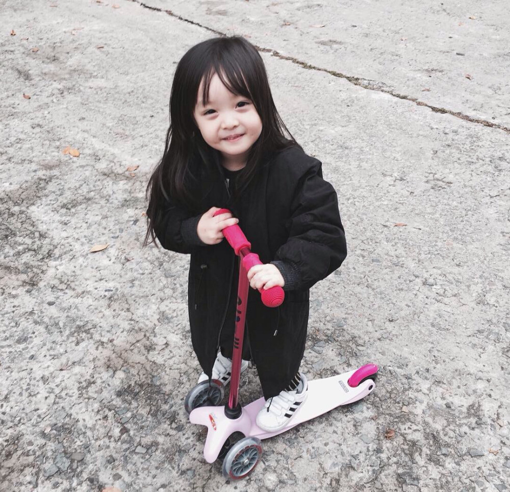 萌萌哒的金在恩~金在恩~金在恩