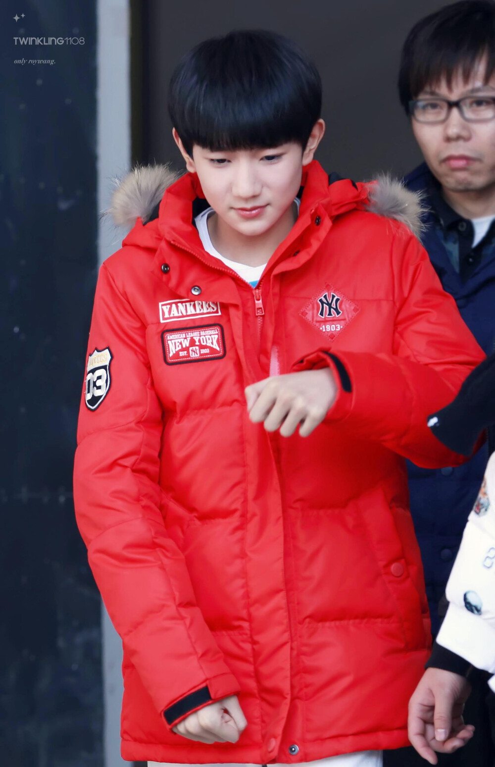 TFBOYS王源 151228 上班 cr：Twinkling1108