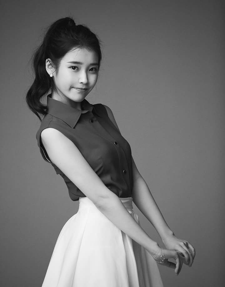 IU