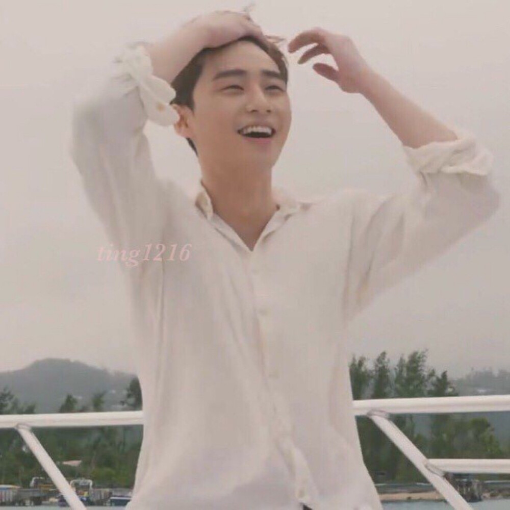 from INS cr logo #Sperry#广告